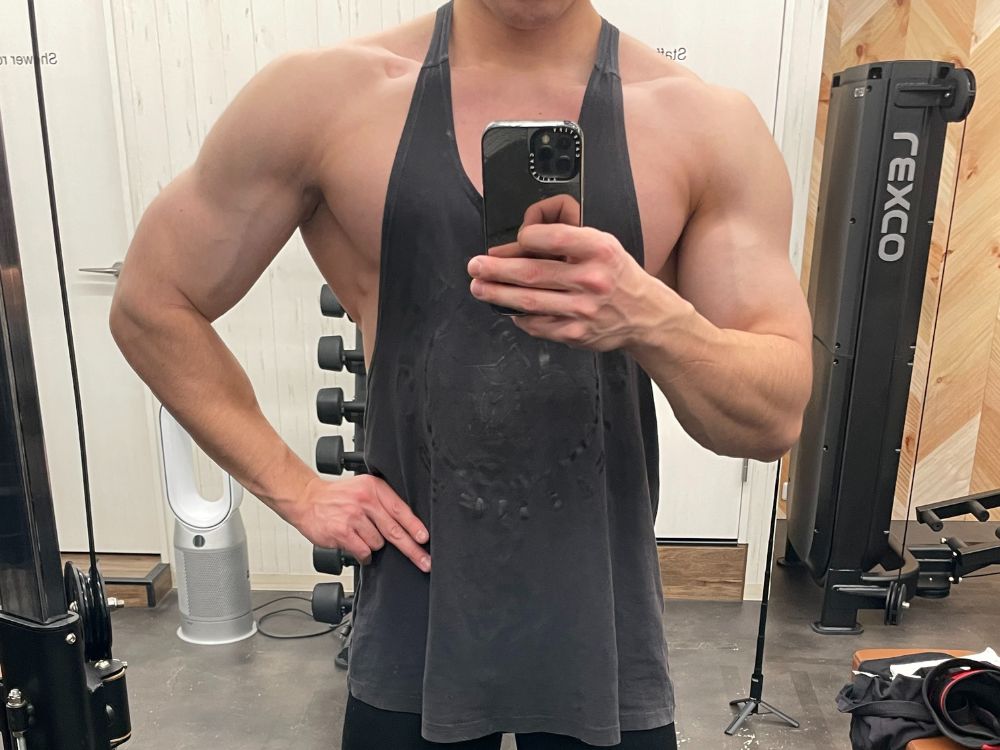 バストアップに繋がる方法4選！胸の筋トレメニューをご紹介！