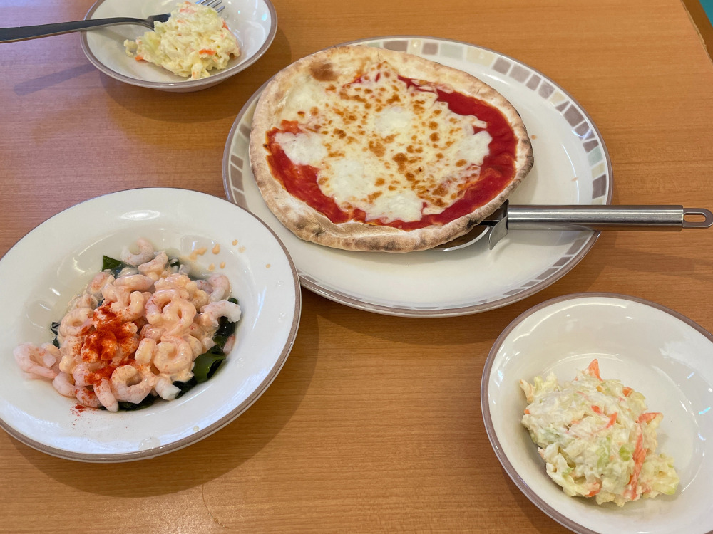 サイゼリヤ外食時の写真