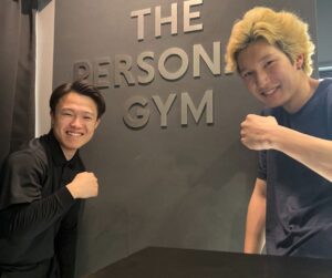 中杖さんとトレーナーの写真