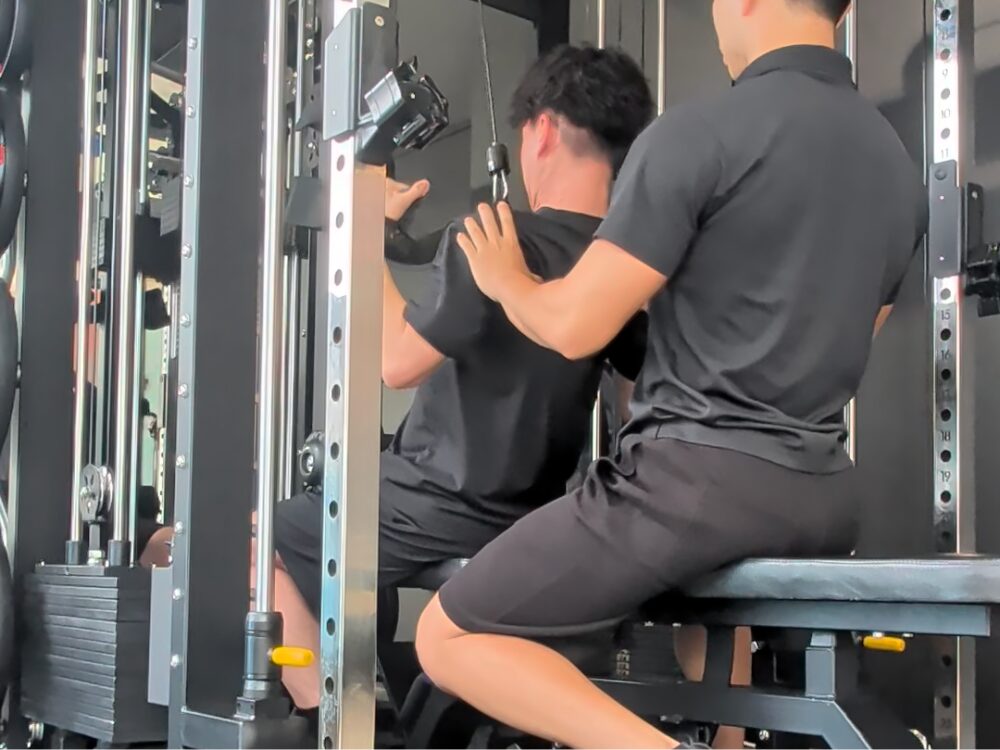 20代男性の背中のトレーニング
