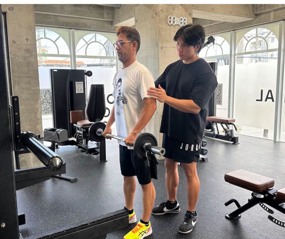 沖縄でパーソナルジムなら 間違いなく ザ・パーソナルジム沖縄那覇店 がオススメっすね♬