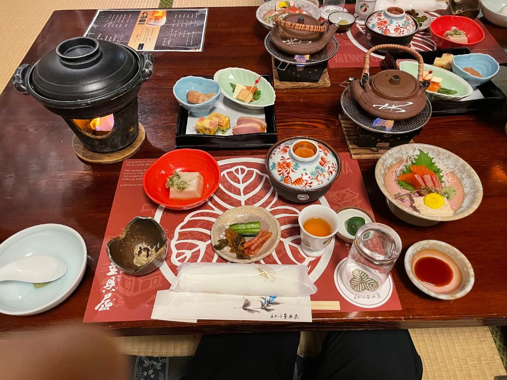 長野県金具屋の食事です