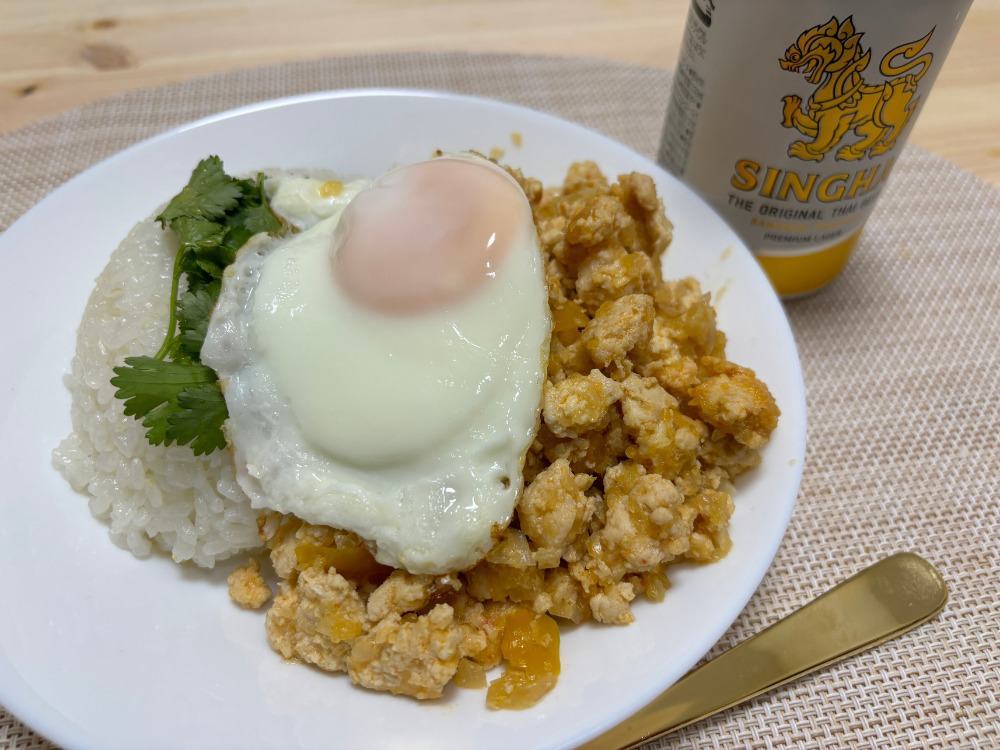 足立トレーナーが作るガパオライスの写真