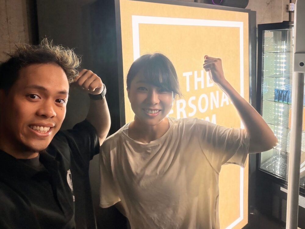 ザ パーソナルジム綾瀬店にいる男性と女性