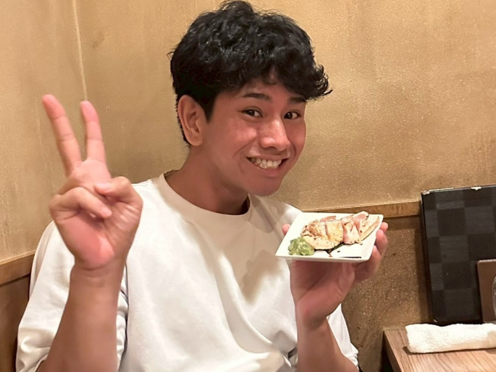 外間トレーナーと料理写真