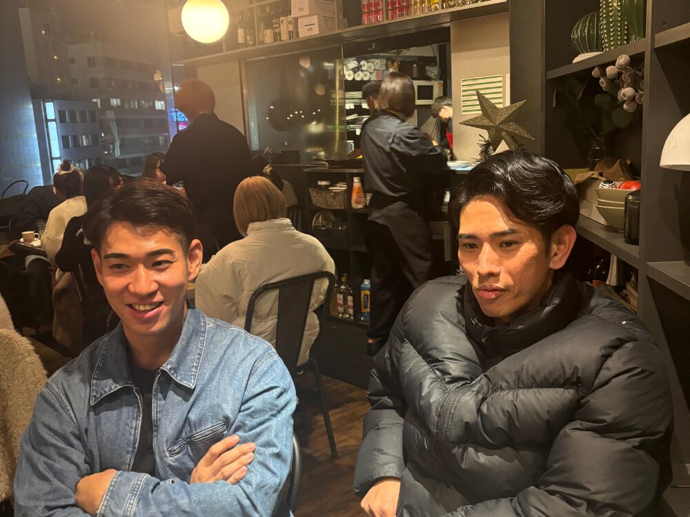 外間トレーナーと盛山トレーナー