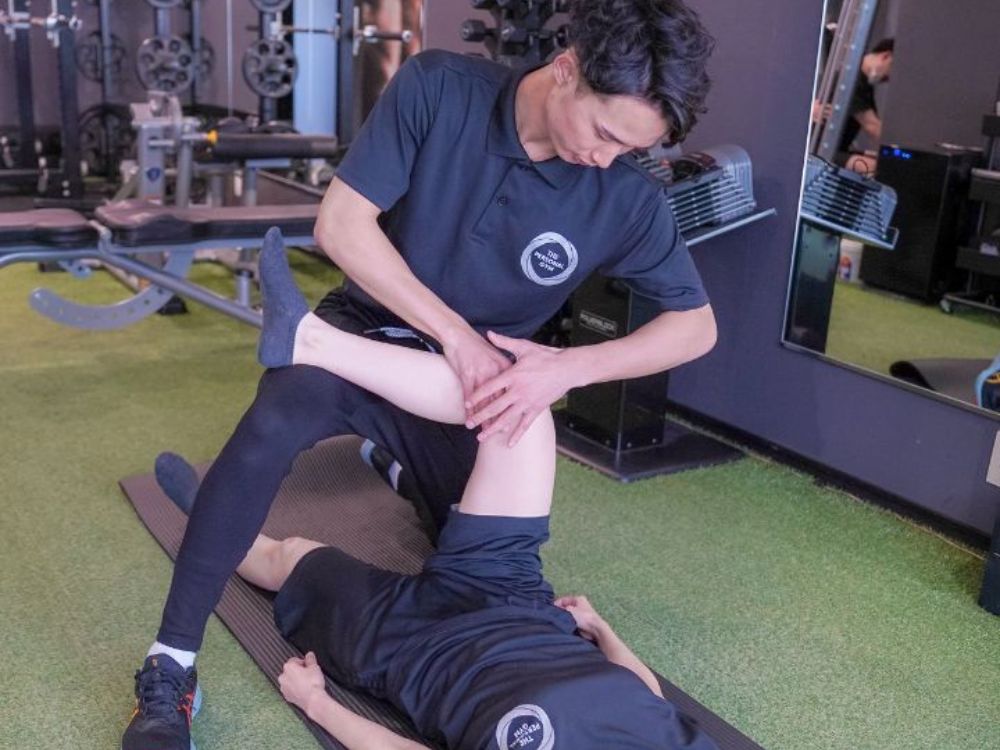 ストレッチをしている画像