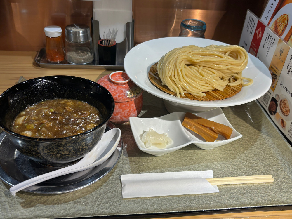 ぶた斬り以蔵　つけ麺