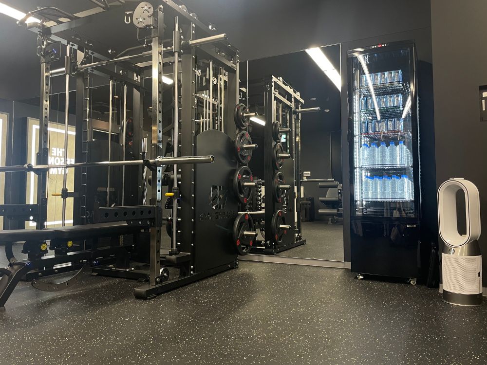 THE PERSONAL GYM(ザ パーソナルジム) 名古屋栄店のマルチラック