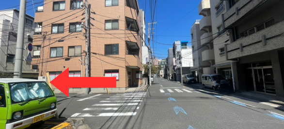 約70m進み、左に曲がる
