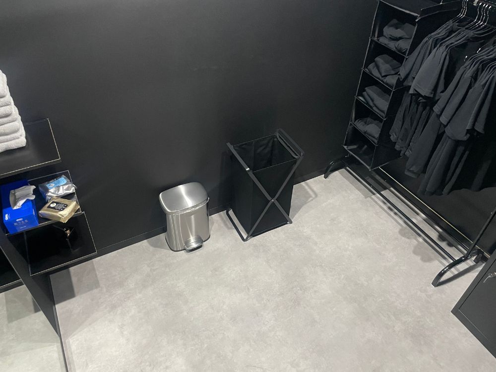 THE PERSONAL GYM（ザパーソナルジム）府中店更衣室（ロッカールーム）