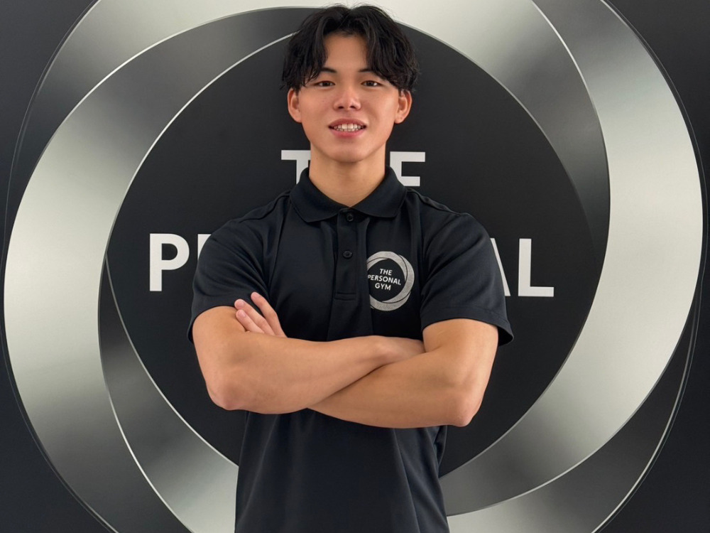 山本トレーナー写真