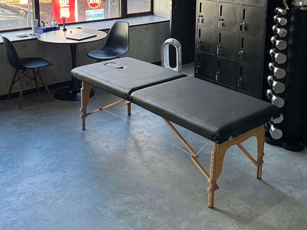 THE PERSONAL GYM（ザパーソナルジム）府中店施術ベッド