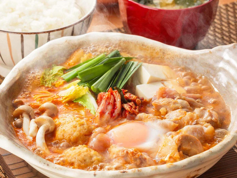 辛旨 鶏とつくねのキムチチゲ土鍋