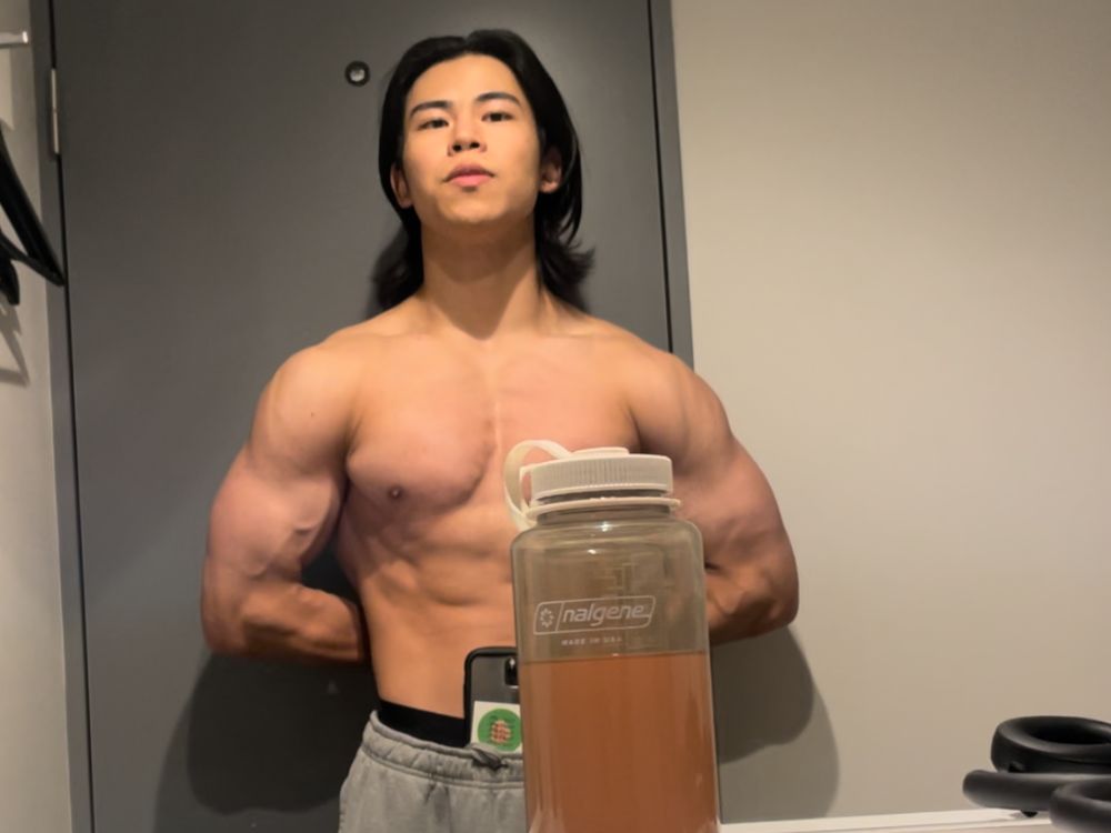 THE PERSONAL GYM(ザ パーソナルジム) 名古屋栄店トレーナー長谷川の胸トレ紹介