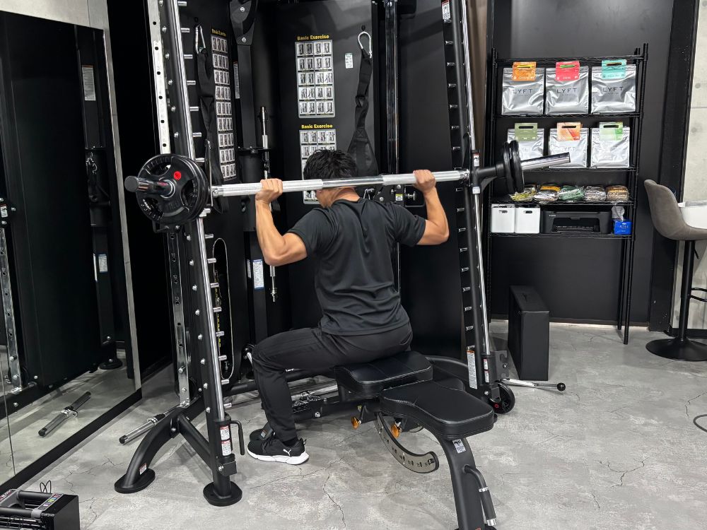 スミスマシンバックプレス