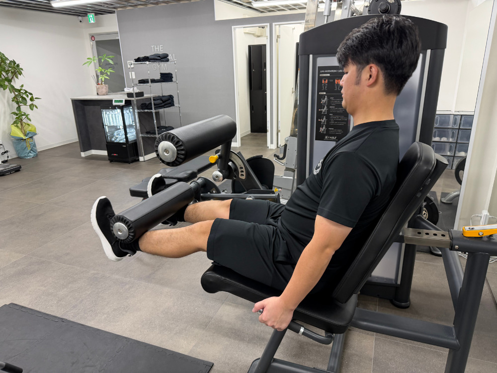 八王子　レッグエクステンション