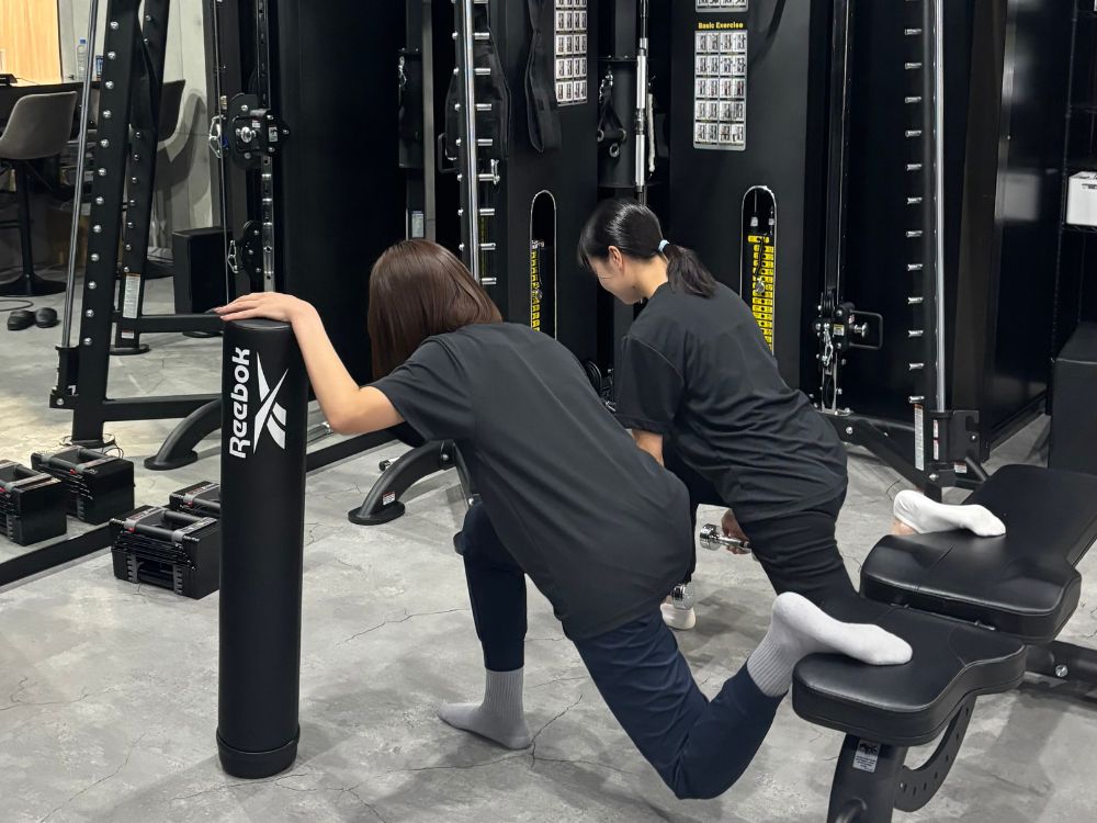 ブルガリアンスクワット画像