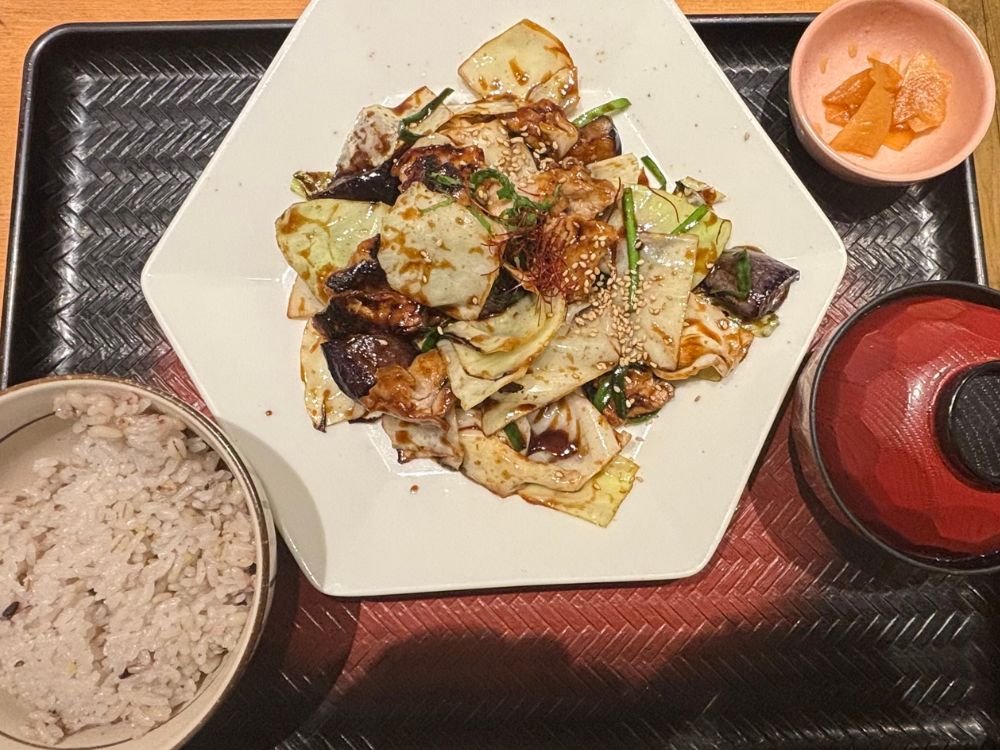 なすと味噌の炒め定食