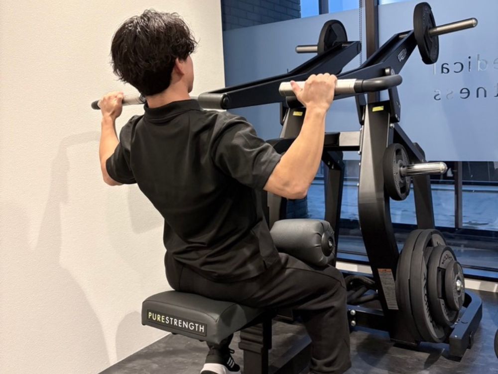 ラットプルダウンの写真