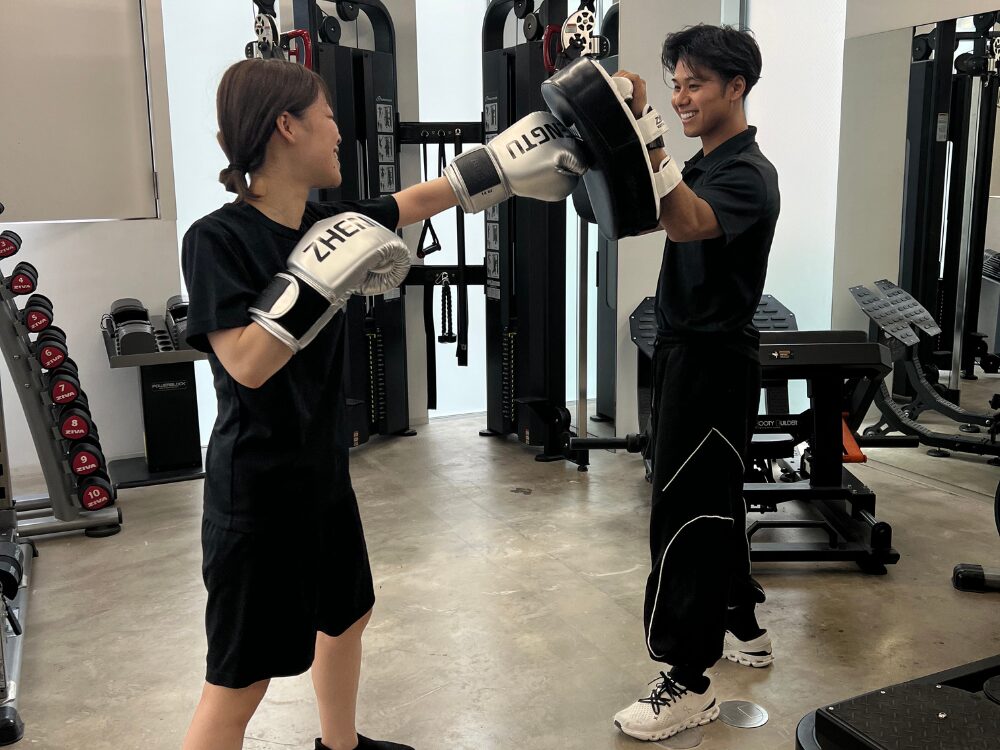 ボクササイズをしている写真