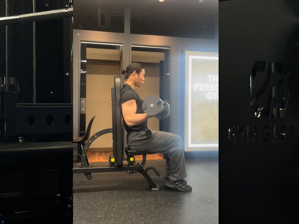 THE PERSONAL GYM(ザ パーソナルジム) 名古屋栄店長谷川の腕トレ シーテッドダンベルカール