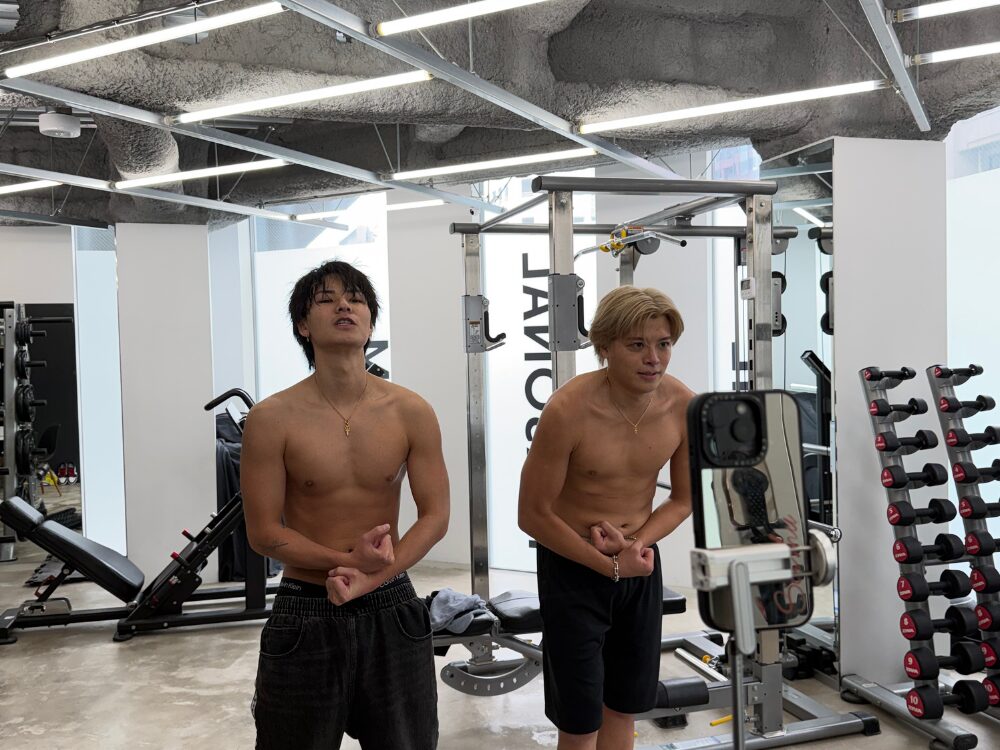 マッチョな男性会員様2名の写真