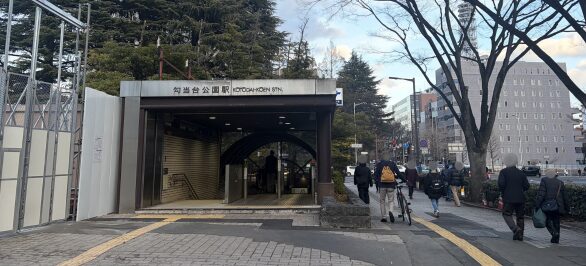 THE PERSONAL GYM（ザ パーソナルジム）仙台店は地下鉄南北線：勾当台駅駅
公園2番出口から徒歩11分のところにあります。