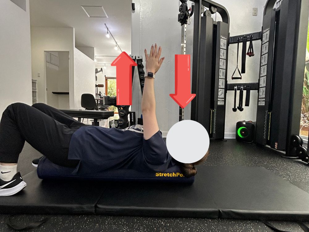 沖縄那覇店ストレッチ上下