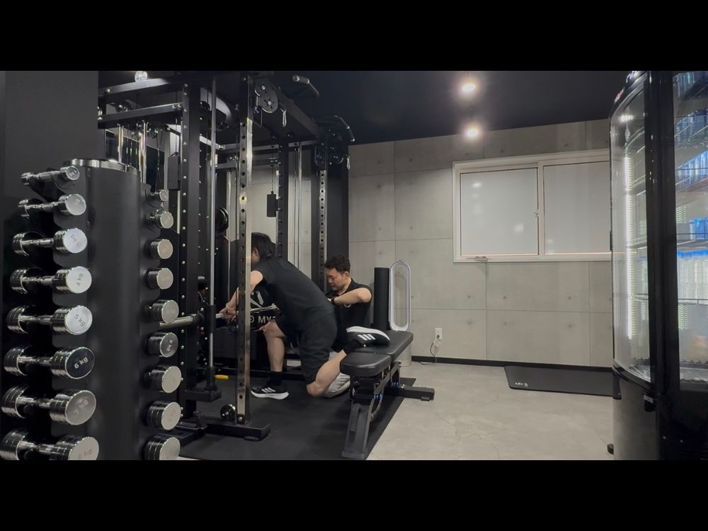 大宮でダイエット成功する人が継続しているトレーニング習慣のイメージ