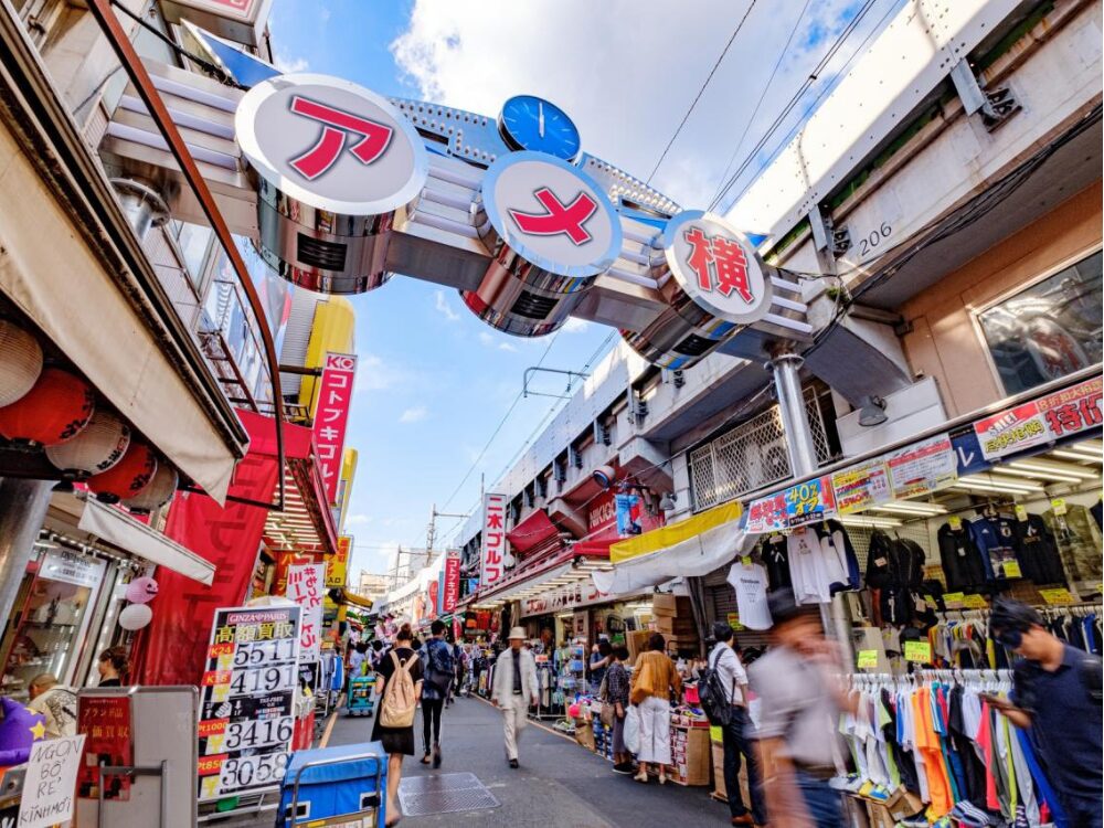 アメ横入口