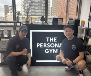 お客様とトレーナーが写っている写真
