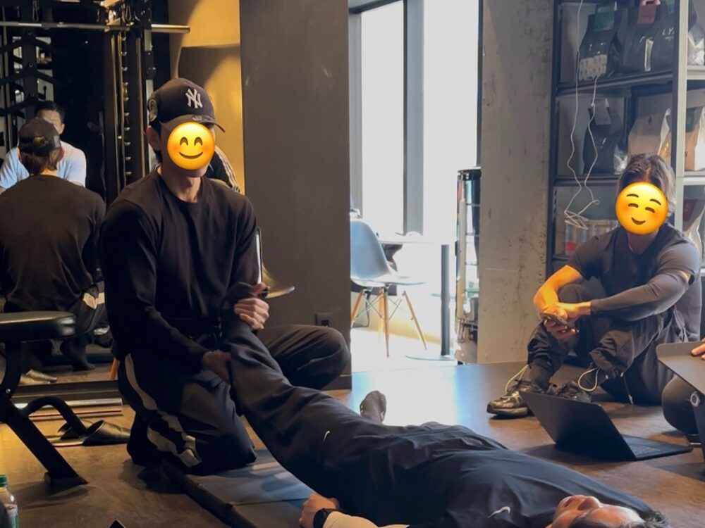 THE PERSONAL GYM (ザ パーソナル ジム) 国分寺店 前田トレーナーが参加した整体研修時の写真