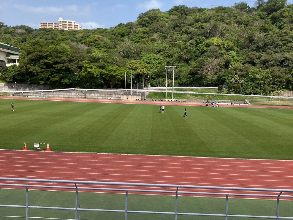 陸上競技場