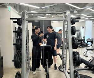 トレーナーとお客様のツーショット