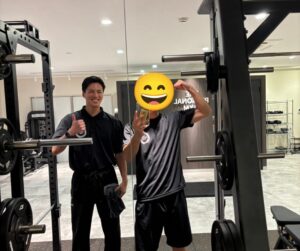 お客様とトレーナーの写真