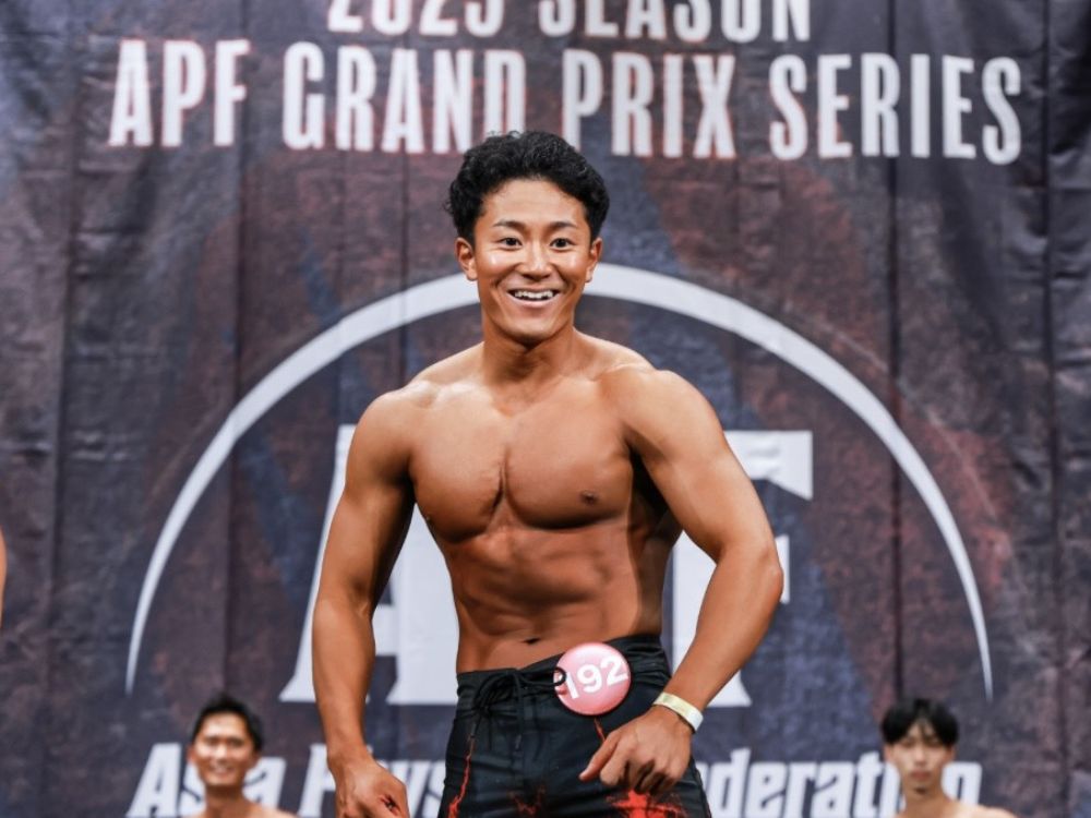 新トレーナー山下大貴自己紹介画像
