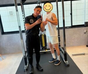 トレーナーとお客様の2ショット