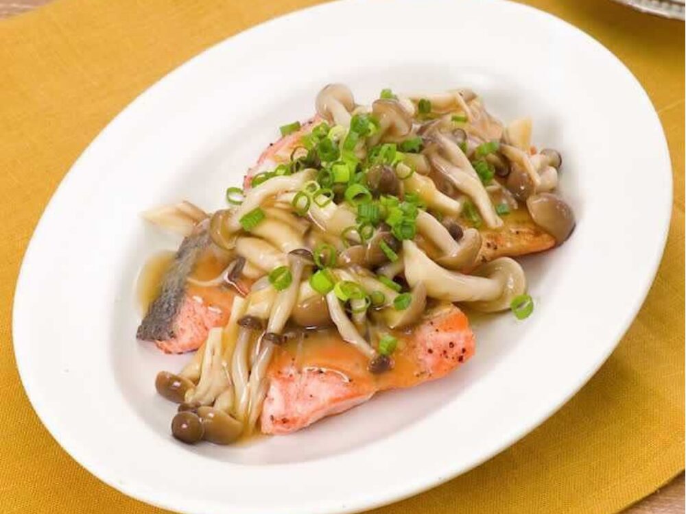鮭キノコ料理